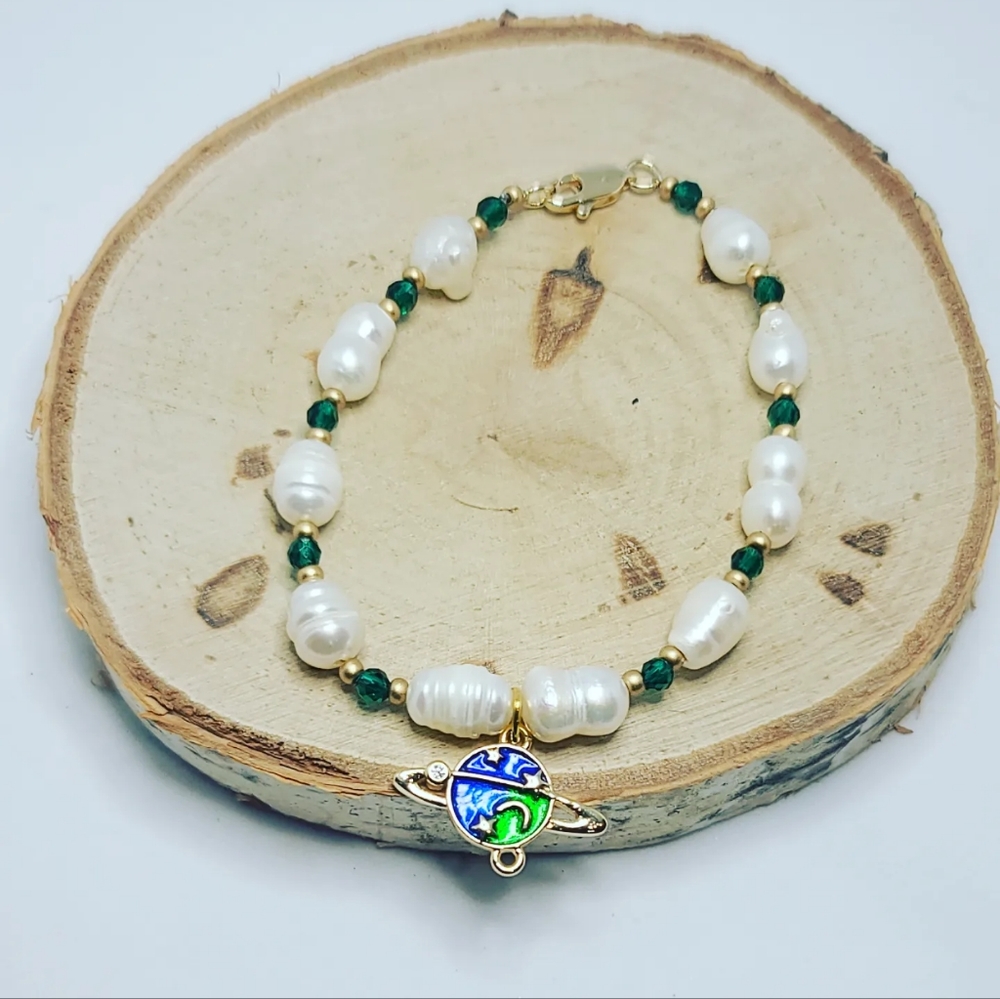 Freshwater Pearl, Planet charm bracelet ✨️
